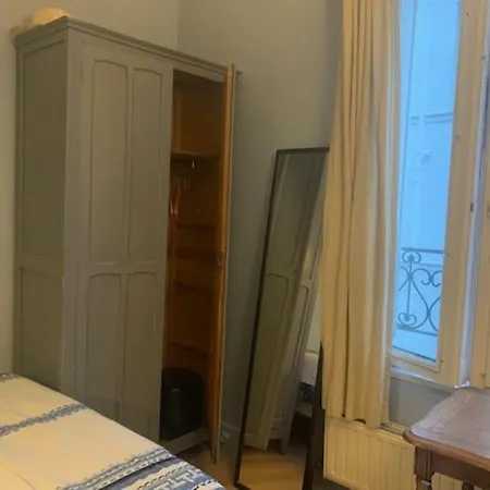 Chambre De Charme Dans Maison De アパート